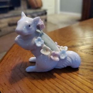 Vintage squirrel  pin cushion.
